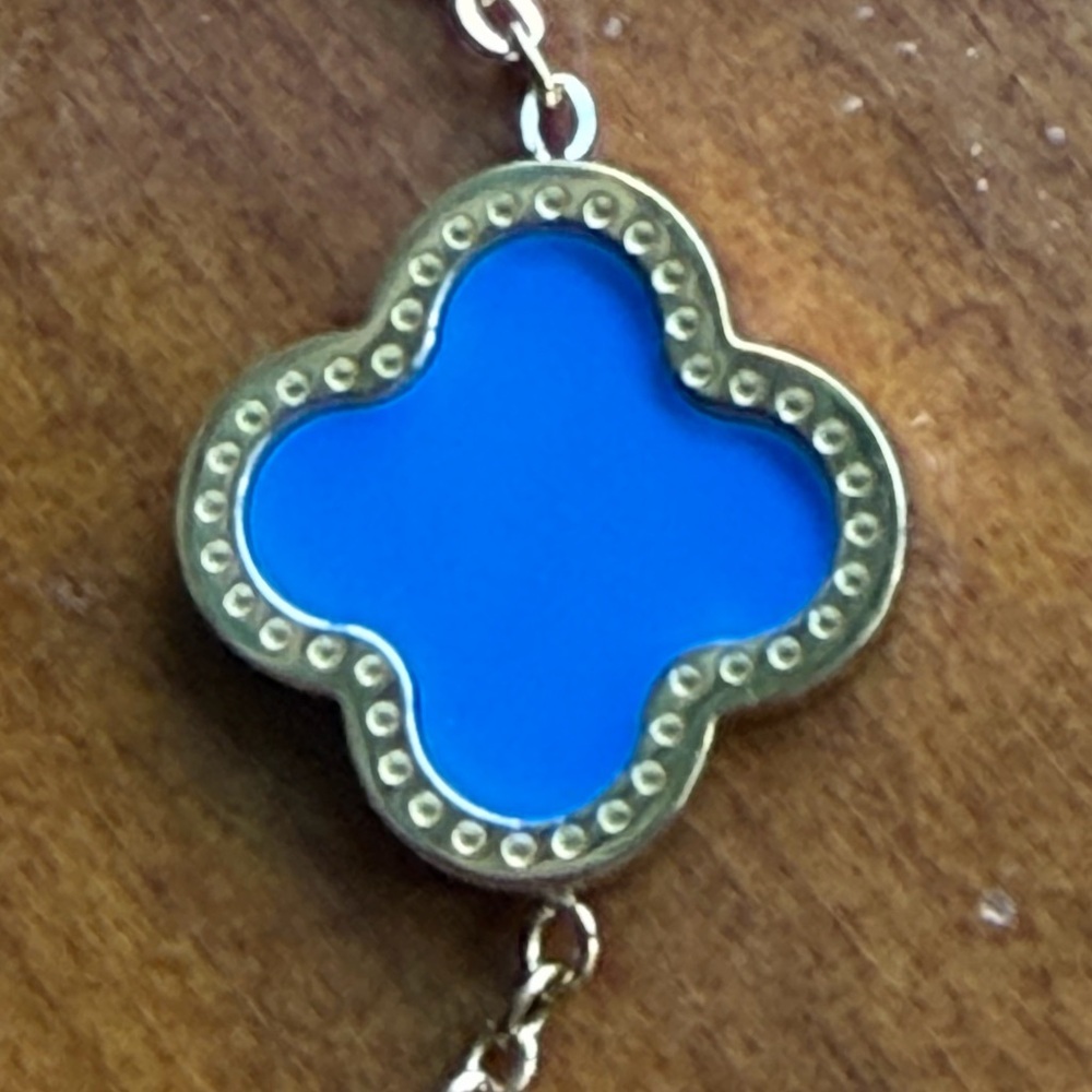 Clover Style Bracelet - Gold - Blue - Picture 3 of 10